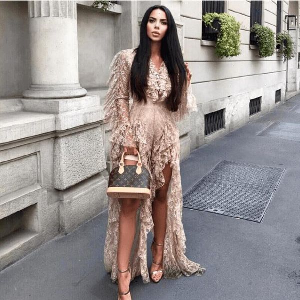 2021 deep v neck ruffles long sleeve female overalls elegant high split see through rompers women jumpsuit vr9561, Black;white
2021 deep v neck ruffles long sleeve female overalls elegant high split see through rompers women jumpsuit vr9561, Black;white