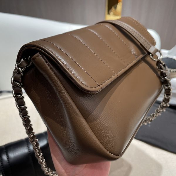 cross body designer purses mini shoulder bags luxury silver chain various styles fashion brand genuine leather high-quality with original bo
cross body designer purses mini shoulder bags luxury silver chain various styles fashion brand genuine leather high-quality with original bo