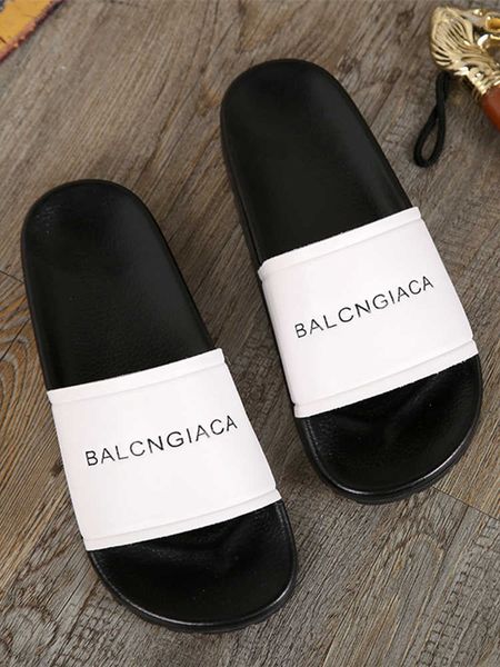 soft bottomed flip flop women's fashion lovers' new antiskid flat bottomed versatile beach slippers men's fashion in summer 2, Black
soft bottomed flip flop women's fashion lovers' new antiskid flat bottomed versatile beach slippers men's fashion in summer 2, Black