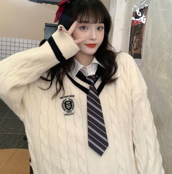 knitted sweater female loose autumn winter outerwear japanese preppy embroidery badge jk uniform pullover white blouse student women's, White;black
knitted sweater female loose autumn winter outerwear japanese preppy embroidery badge jk uniform pullover white blouse student women's, White;black