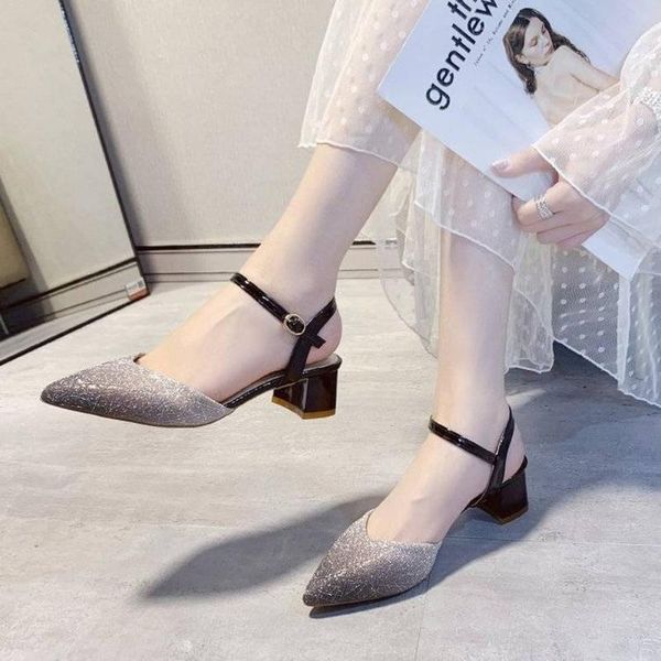 sandals 2021 all-match pointed toe single shoes thick heel mid half cap women's pumps, Black
sandals 2021 all-match pointed toe single shoes thick heel mid half cap women's pumps, Black