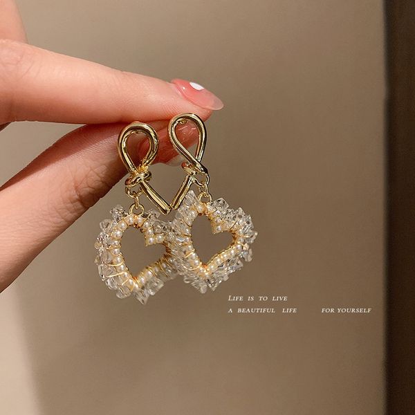 925 silver needle crystal pearl hearth-shaped earrings ins style korean retro high-key eardrop elegant fashion ear jewelry women, Golden
925 silver needle crystal pearl hearth-shaped earrings ins style korean retro high-key eardrop elegant fashion ear jewelry women, Golden