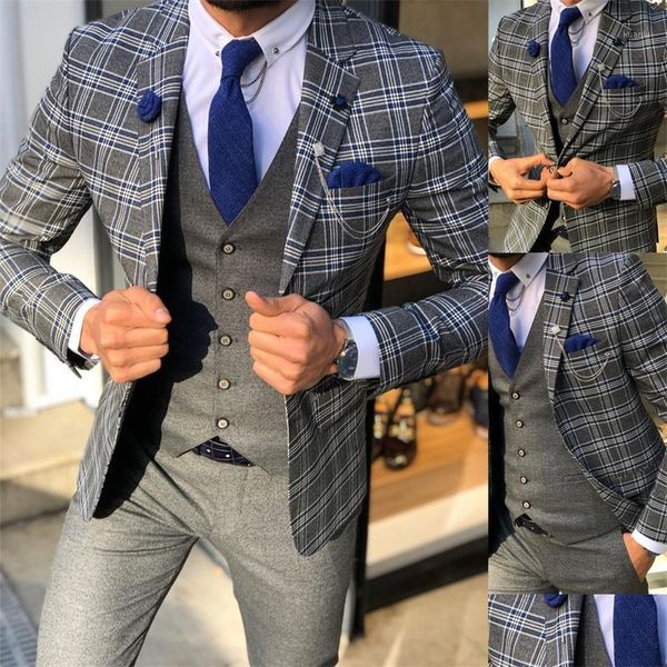 men's suits & blazers 3 piece men plaid grey modern fashion style customized fit lapel party wedding tuxedo coat+pant+vest, White;black
men's suits & blazers 3 piece men plaid grey modern fashion style customized fit lapel party wedding tuxedo coat+pant+vest, White;black
