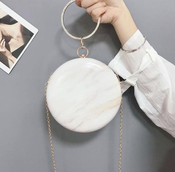 hbp golden diamond clutch evening bags chic pearl round shoulder bags for women 2020 new luxury handbags wedding party clutch purse 0005
hbp golden diamond clutch evening bags chic pearl round shoulder bags for women 2020 new luxury handbags wedding party clutch purse 0005