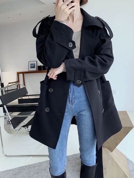2021 women autumn new korean commuter temperament drape simple and loose mid-length trench coat with belt y6y8, Tan;black
2021 women autumn new korean commuter temperament drape simple and loose mid-length trench coat with belt y6y8, Tan;black