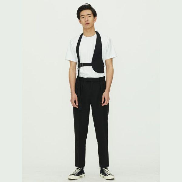 men's vests 2021 fashion irregular three-dimensional structure cutting ribbon adjustable waistcoat big code vest s~5xl, Black;white
men's vests 2021 fashion irregular three-dimensional structure cutting ribbon adjustable waistcoat big code vest s~5xl, Black;white