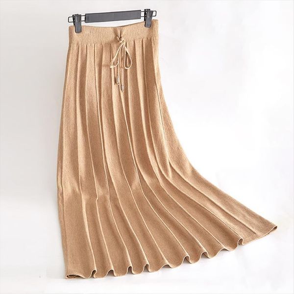 knitted long elastic waist women skirt pleated maxi tall girl autumn winter sweater midi faldas saia, Black
knitted long elastic waist women skirt pleated maxi tall girl autumn winter sweater midi faldas saia, Black