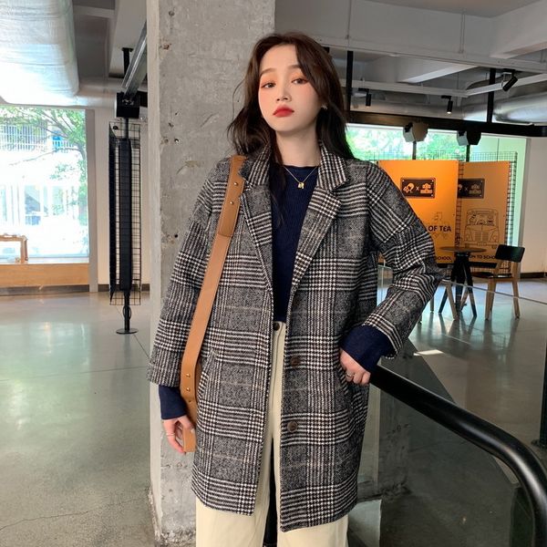 2021 new women plaid wool blends coat winter autumn fashion elegant tweed woolen outerwear female jnpj, Black
2021 new women plaid wool blends coat winter autumn fashion elegant tweed woolen outerwear female jnpj, Black