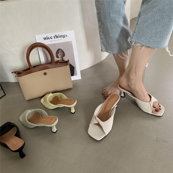slippers flat shoes female casual slides slipers women beige heeled sandals cover toe platform low luxury 2021 black soft high b
slippers flat shoes female casual slides slipers women beige heeled sandals cover toe platform low luxury 2021 black soft high b