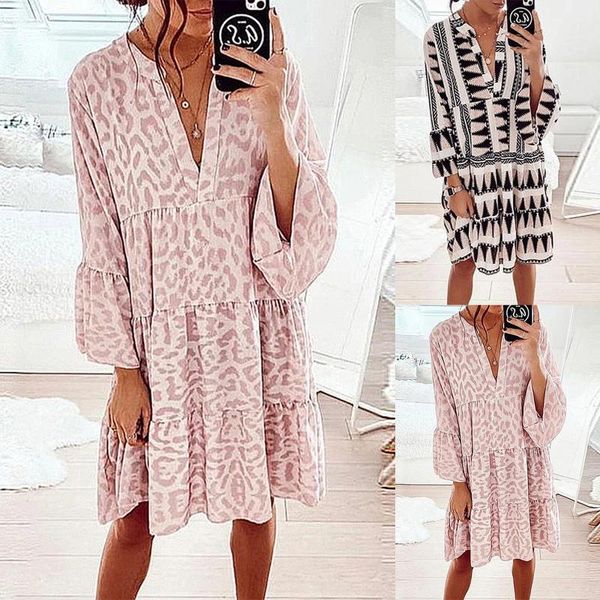 casual dresses autumn winter women's v-neck stitching printing long sleeve fashion loose dress vestidos mujer verano 2021, Black;gray
casual dresses autumn winter women's v-neck stitching printing long sleeve fashion loose dress vestidos mujer verano 2021, Black;gray