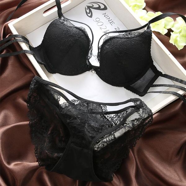 bras sets summer lace hollow underwear embroidery bra set thin cup padded deep v-neck push up red brassiere, Red;black
bras sets summer lace hollow underwear embroidery bra set thin cup padded deep v-neck push up red brassiere, Red;black
