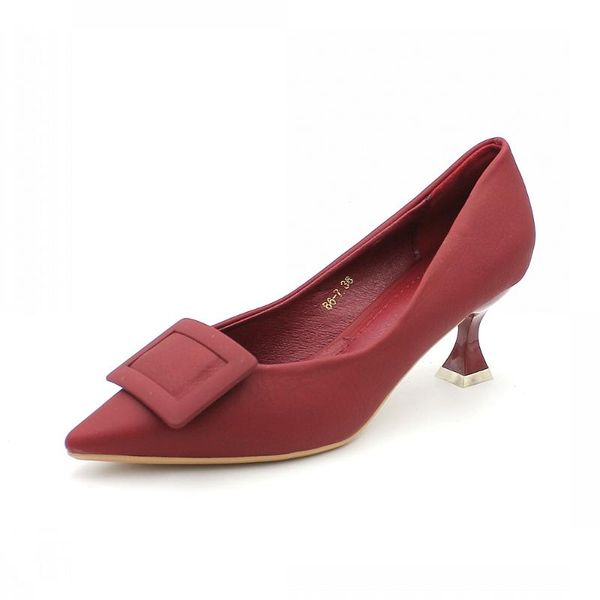 dress shoes 2021 spring autumn women pumps high heels pointed toe fashion female 6cm heel office ladies slip-on party work, Black
dress shoes 2021 spring autumn women pumps high heels pointed toe fashion female 6cm heel office ladies slip-on party work, Black
