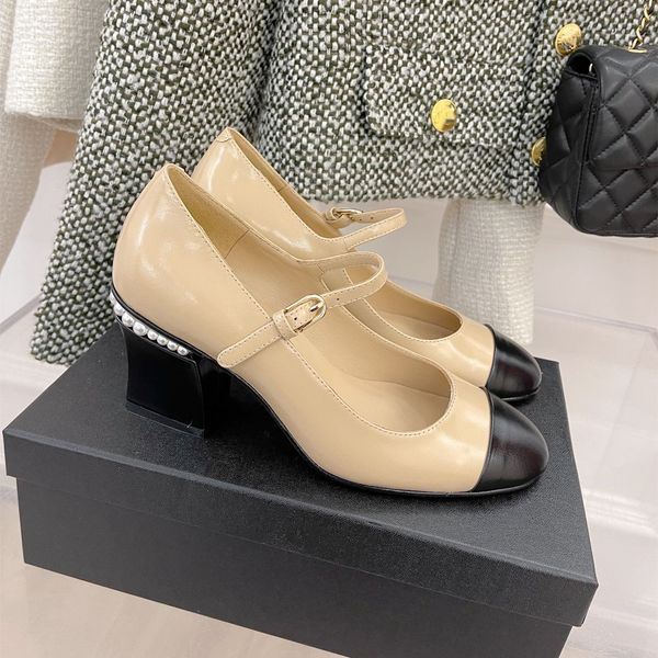 famous designer women elegant sandals leather exquisite pearl beading chunky high heels slides slippers fashion party wedding ladies dress s, Black
famous designer women elegant sandals leather exquisite pearl beading chunky high heels slides slippers fashion party wedding ladies dress s, Black