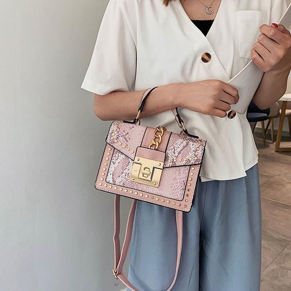 women's large capacity crossbody bags 2021 ladies luxury designer serpentine shoulder handbags casual chain clamshell totes sac
women's large capacity crossbody bags 2021 ladies luxury designer serpentine shoulder handbags casual chain clamshell totes sac