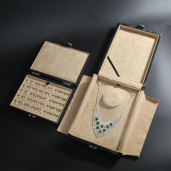 jewelry pouches, bags suede chain box rectangular loose diamond necklace pendant leather storage in stock, Pink;blue
jewelry pouches, bags suede chain box rectangular loose diamond necklace pendant leather storage in stock, Pink;blue