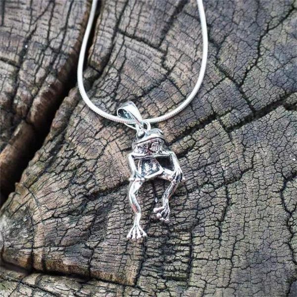 pendant necklaces vintage 3d realistic cute frog animal unique retro silver color pretty necklace gift for women girls
pendant necklaces vintage 3d realistic cute frog animal unique retro silver color pretty necklace gift for women girls