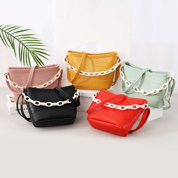 2020 winter korean bag diagonal plastic personalized chain portable crocodile pattern version female of stray shoulder wggch
2020 winter korean bag diagonal plastic personalized chain portable crocodile pattern version female of stray shoulder wggch