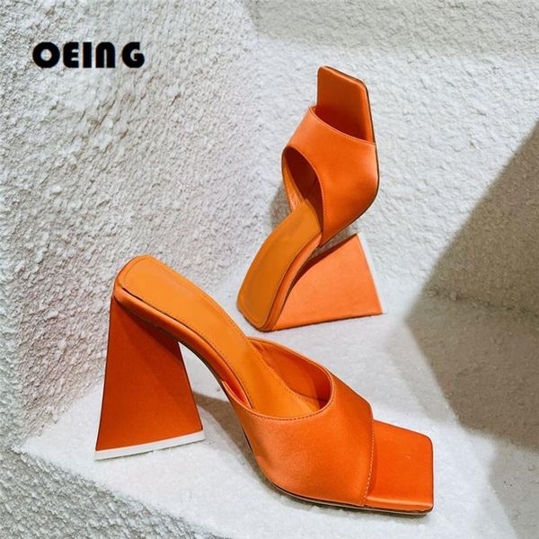 slippers 2021 summer women strange style square toe thick high heel mules shoes real leather slip on sandals slides for, Black
slippers 2021 summer women strange style square toe thick high heel mules shoes real leather slip on sandals slides for, Black