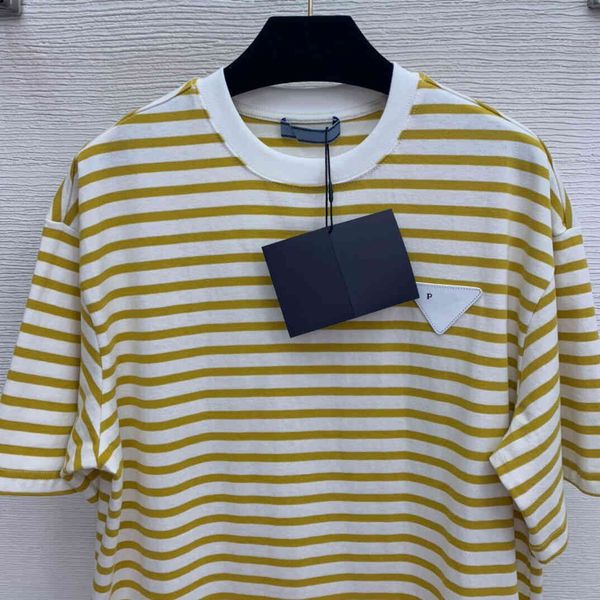 factory luxury brand t shirt and polos new 2021 new loose stripe triangle round neck short sleeve t-shirt top, White
factory luxury brand t shirt and polos new 2021 new loose stripe triangle round neck short sleeve t-shirt top, White