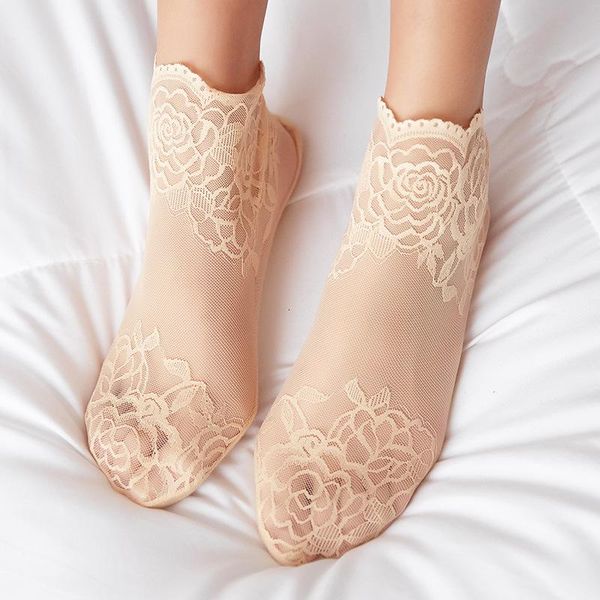 socks & hosiery silk 3pairs rose flower fashion women embroidery ultra-thin transparent lace crystal short ankle sox sokken, Black;white
socks & hosiery silk 3pairs rose flower fashion women embroidery ultra-thin transparent lace crystal short ankle sox sokken, Black;white