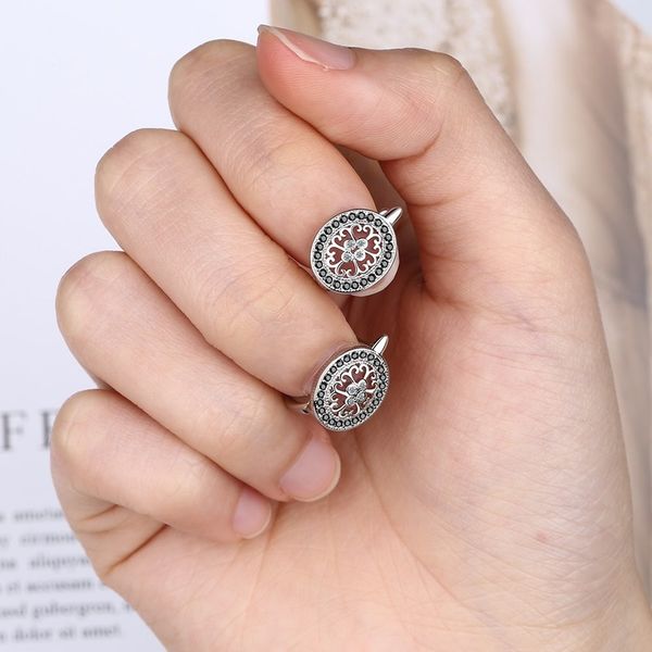 fashion cubic zircon charm flower shape stud earrings for women style 925 silver wedding birthday jewelry gift xeh623, Golden
fashion cubic zircon charm flower shape stud earrings for women style 925 silver wedding birthday jewelry gift xeh623, Golden