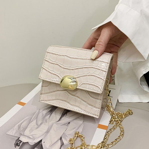 evening bags women's fashion small square bag 2021 quality pu leather handbag alligator chain shoulder messenger
evening bags women's fashion small square bag 2021 quality pu leather handbag alligator chain shoulder messenger
