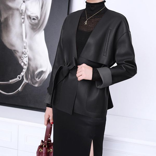 women's leather & faux genuine sheepskin women jacket deep v neck female spring and autumn coat fashion 2021 lady outwear elegant, Black
women's leather & faux genuine sheepskin women jacket deep v neck female spring and autumn coat fashion 2021 lady outwear elegant, Black