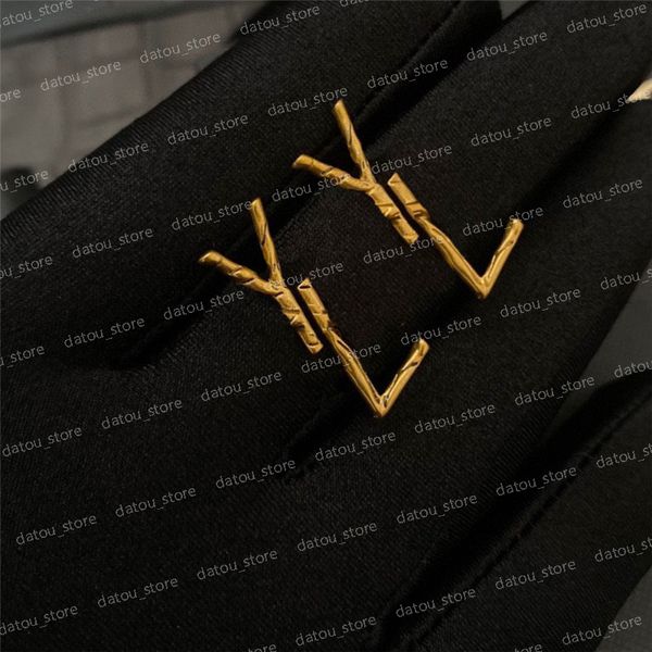 fashion designer earrings for women jewelry gold letter hoop earring womens designers stud earrings party wedding ear studs pendants gift, Golden
fashion designer earrings for women jewelry gold letter hoop earring womens designers stud earrings party wedding ear studs pendants gift, Golden