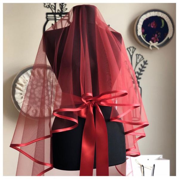 bridal veils wedding veil set with piping plain and 3d flower pearl embellished henna night marriage accessory burgundy red color, Black
bridal veils wedding veil set with piping plain and 3d flower pearl embellished henna night marriage accessory burgundy red color, Black