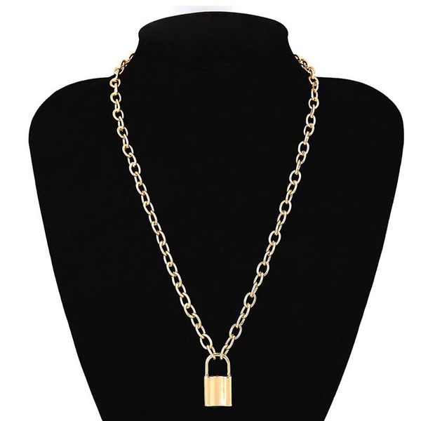 pendant necklaces wholesale 5 lock necklace metal 2021 summer fashion girl ladies jewelry gift, Silver
pendant necklaces wholesale 5 lock necklace metal 2021 summer fashion girl ladies jewelry gift, Silver