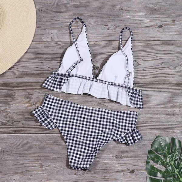 2021 new ruffle bikini monokini brazilian plaid swimsuit bla red swimwear women maillot de bain swimming bathing suitby a
2021 new ruffle bikini monokini brazilian plaid swimsuit bla red swimwear women maillot de bain swimming bathing suitby a