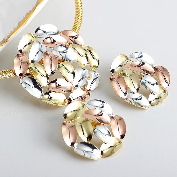 earrings & necklace fashion jewelry bohemia sets for women pendant flower engagement findings, Silver
earrings & necklace fashion jewelry bohemia sets for women pendant flower engagement findings, Silver