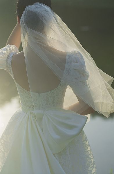new long lace wedding es 2021 short sleeve scoop backless bridal gowns with bow vestido de noiva custom made eguy, White
new long lace wedding es 2021 short sleeve scoop backless bridal gowns with bow vestido de noiva custom made eguy, White