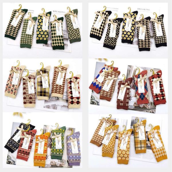 plaid double way green autumn winter medium cotton long pile, Black;white 
plaid double way green autumn winter medium cotton long pile, Black;white