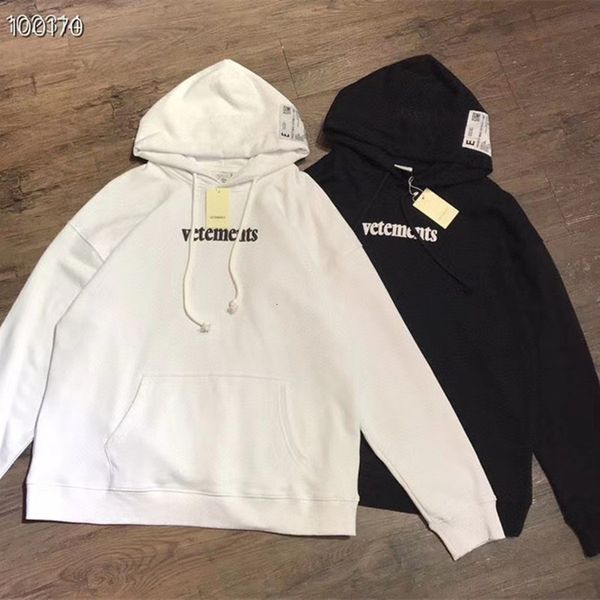 2021 new loose black gray hoodie men women 1:1 cotton vtm pullover hoody big tag patch embroidery vetements sweatshirts 1kmk
2021 new loose black gray hoodie men women 1:1 cotton vtm pullover hoody big tag patch embroidery vetements sweatshirts 1kmk