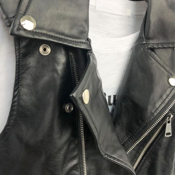 women's vests motorcycle womens pu leather sleeveless waistcoats spring autumn fashion korean belt turn down collar slim short coats pl, Black;white
women's vests motorcycle womens pu leather sleeveless waistcoats spring autumn fashion korean belt turn down collar slim short coats pl, Black;white