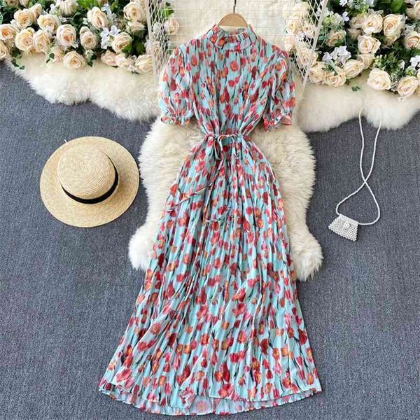 summer women dress floral print short puff sleeve stand collar bohemian holidays beach party pleated long maxi 210603, Black;gray
summer women dress floral print short puff sleeve stand collar bohemian holidays beach party pleated long maxi 210603, Black;gray