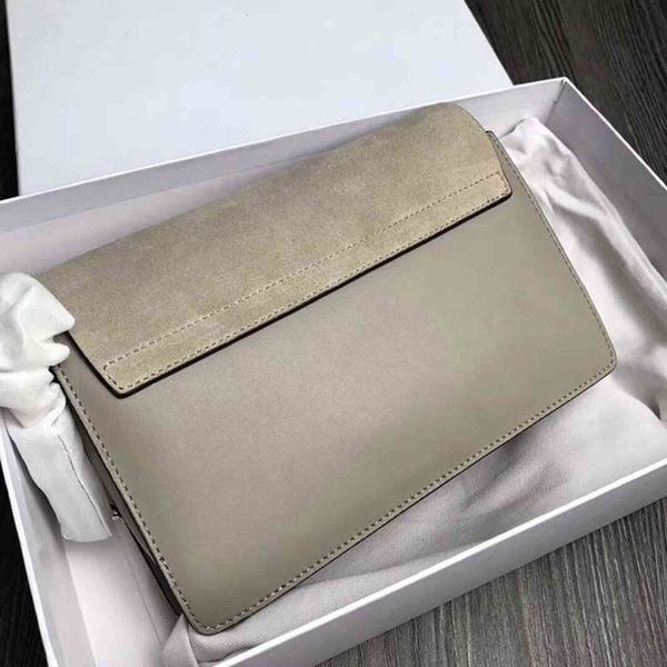 7a+fashion 2021 latest style shoulder bag 2221 large capacity a variety of colors many stars favorite fashion bag perfectly fine fashi1th
7a+fashion 2021 latest style shoulder bag 2221 large capacity a variety of colors many stars favorite fashion bag perfectly fine fashi1th