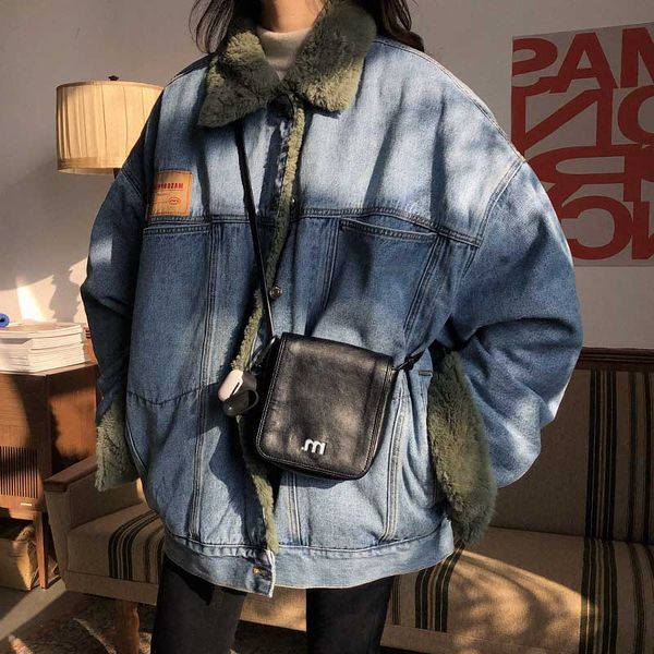 2021 female fashion turn down collar single breasted long-sleeved patchwork green fleece denim jacket thicken coat 16w317, Black;brown
2021 female fashion turn down collar single breasted long-sleeved patchwork green fleece denim jacket thicken coat 16w317, Black;brown