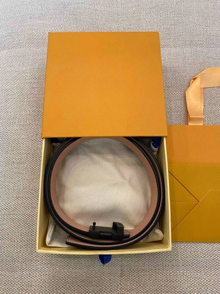 21ss fashion big buckle genuine leather belt with box designer men women mens belts, 5 aaa, Black;brown
21ss fashion big buckle genuine leather belt with box designer men women mens belts, 5 aaa, Black;brown