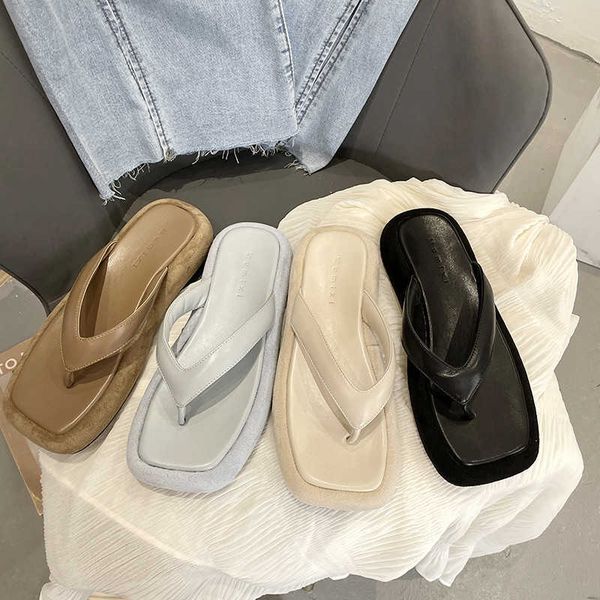cootelili 2021 new fashion woman slippers summer flats heel shoes for women round toe mid heel flip flops blue brown basic 35-40 h0827, Black
cootelili 2021 new fashion woman slippers summer flats heel shoes for women round toe mid heel flip flops blue brown basic 35-40 h0827, Black