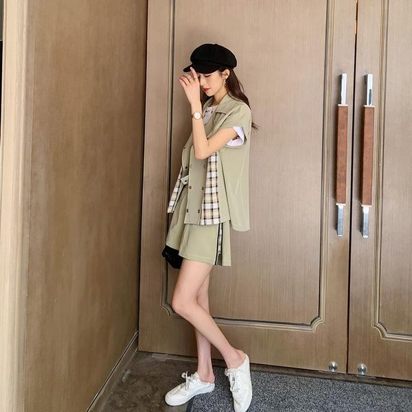 women's tracksuits and pants office ladies short-sleeved stitching plaid shorts suit loose two-piece shirt casual, Gray
women's tracksuits and pants office ladies short-sleeved stitching plaid shorts suit loose two-piece shirt casual, Gray