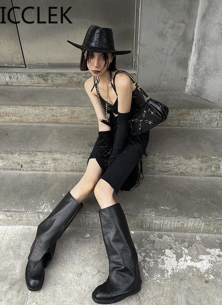 boots 2021 luxury women knee high punk designer low heels thick bottom long riding winter crotch thigh shoes, Black
boots 2021 luxury women knee high punk designer low heels thick bottom long riding winter crotch thigh shoes, Black