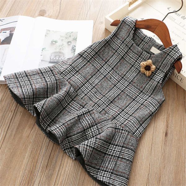 1-6 years girl dress autumn winter casual plaid flowers sleeveless kid children clothing princess dresses 210615, Red;yellow
1-6 years girl dress autumn winter casual plaid flowers sleeveless kid children clothing princess dresses 210615, Red;yellow