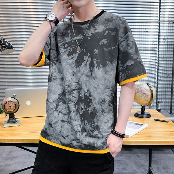 2021 short-sleeved men summer new monogrammed t-shirt fashion trend casual versatile o-neck shirt male big size 14rc, White;black
2021 short-sleeved men summer new monogrammed t-shirt fashion trend casual versatile o-neck shirt male big size 14rc, White;black