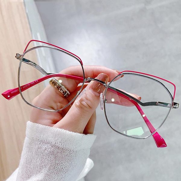 sunglasses doisyer bluelight filter cut glasses fashion eyewear spectacles frames eyeglass frame to block blue light, White;black
sunglasses doisyer bluelight filter cut glasses fashion eyewear spectacles frames eyeglass frame to block blue light, White;black