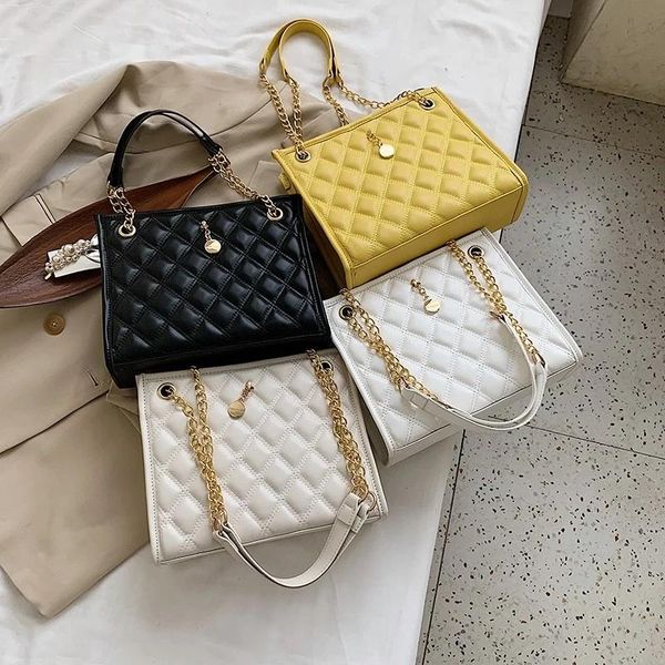 evening bags 2021 fashion luxury women handbags big capacity tote bag female shoulder handle
evening bags 2021 fashion luxury women handbags big capacity tote bag female shoulder handle