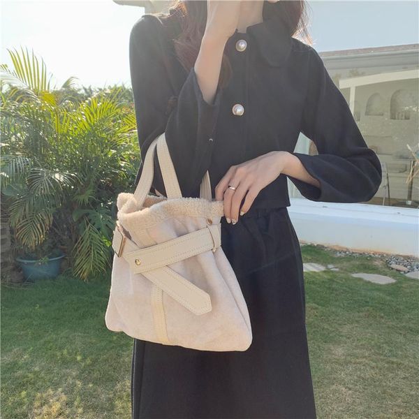 fog blue winter girl cross-body bag hand belt slung bun mother bag ins plush woman japan and korea
fog blue winter girl cross-body bag hand belt slung bun mother bag ins plush woman japan and korea
