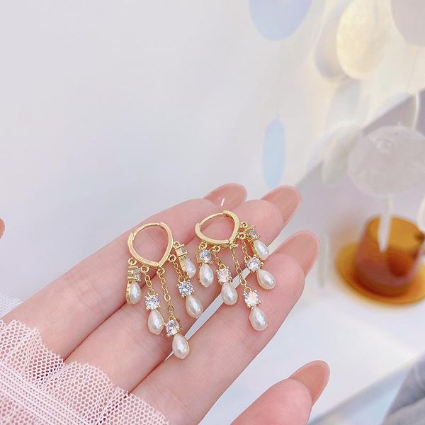 stud luxury 14k real gold raindrop pearl micro-inlaid zircon tassel temperament earrings for women cubic zc, Golden;silver
stud luxury 14k real gold raindrop pearl micro-inlaid zircon tassel temperament earrings for women cubic zc, Golden;silver