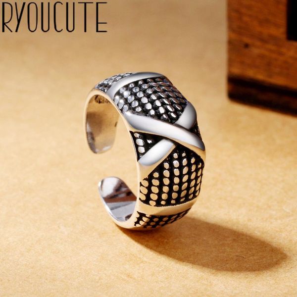wedding rings personality retro cross for women charm engagement men vintage knuckle finger jewelry 2021, Slivery;golden
wedding rings personality retro cross for women charm engagement men vintage knuckle finger jewelry 2021, Slivery;golden
